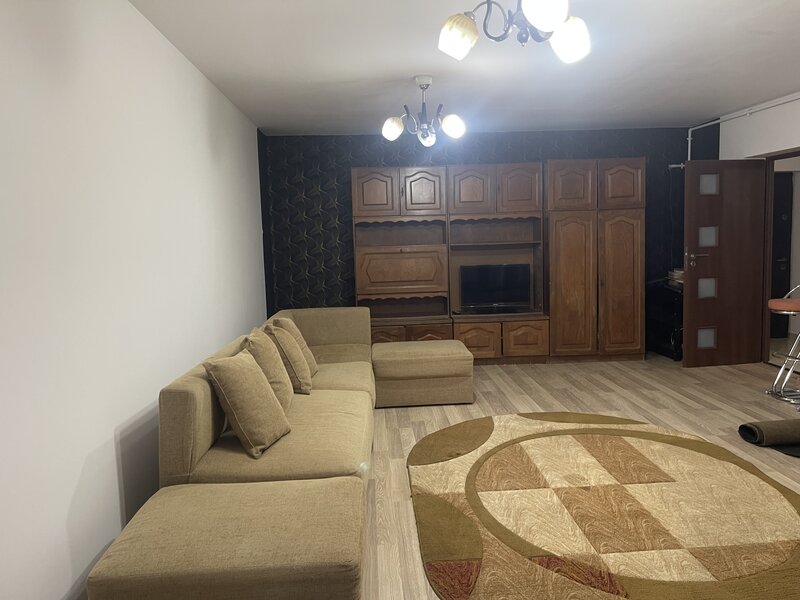 Prelungirea Ghencea, Margelelor, Ap.2 Camere Plus Curte