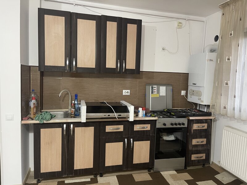 Prelungirea Ghencea, Margelelor, Ap.2 Camere Plus Curte