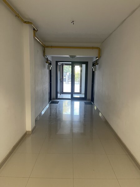 Prelungirea Ghencea, Margelelor, Ap.2 Camere Plus Curte