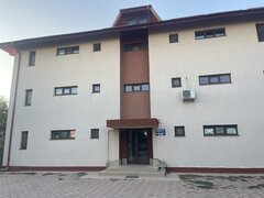 Prelungirea Ghencea, Margelelor, Ap.2 Camere Plus Curte